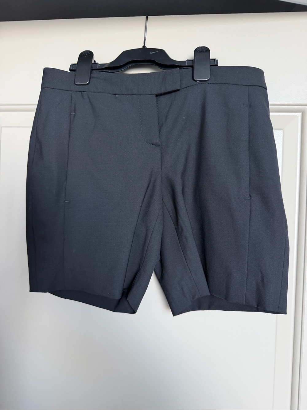 Theory Black Tailored Women's Dress Shorts